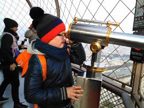 Lucas et la Tour Eiffel
