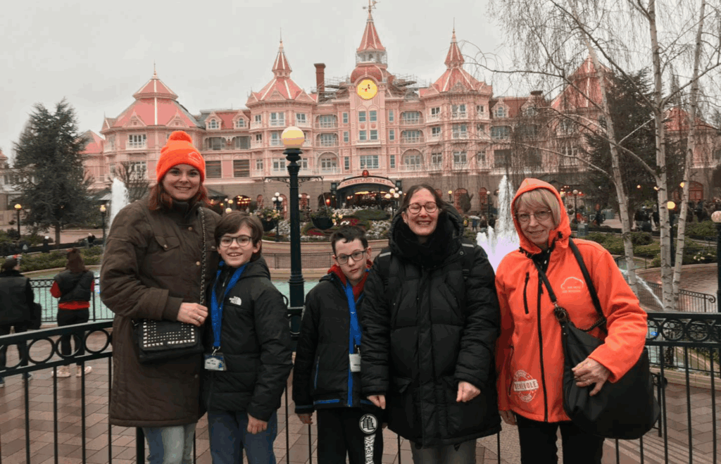 Léo et Lucas à Disneyland