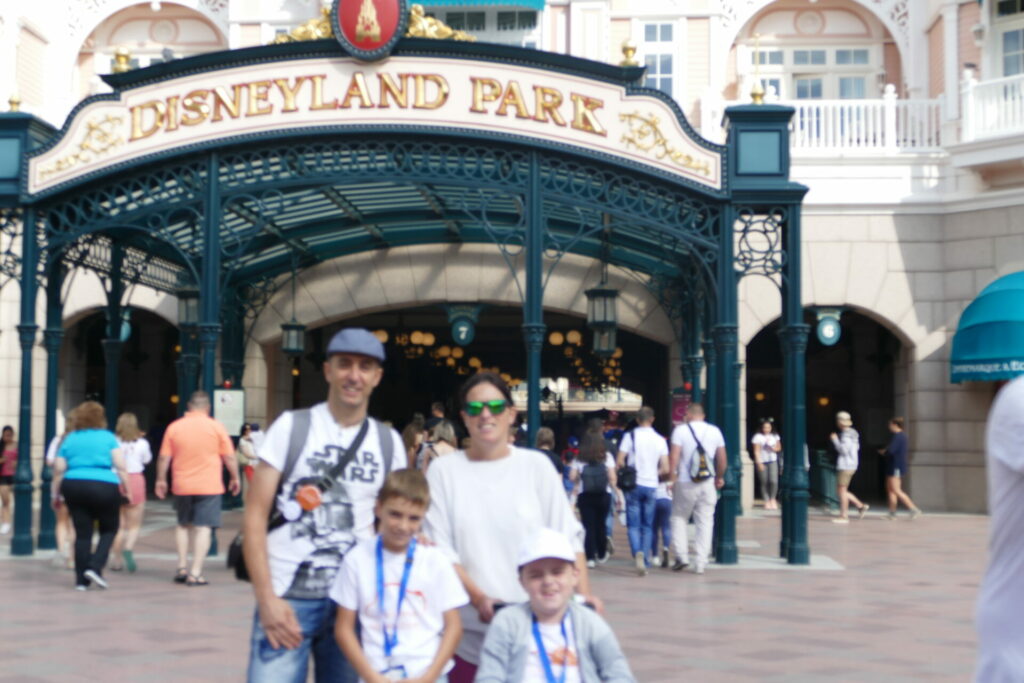 Mathis et Loris à Disneyland Paris