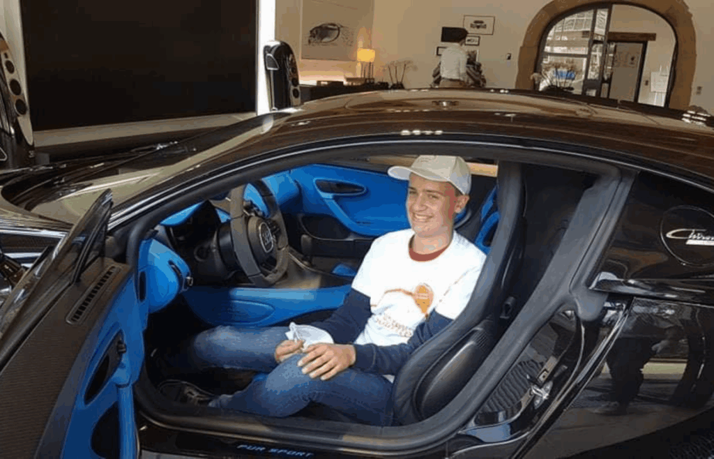 Baptiste et les Bugatti