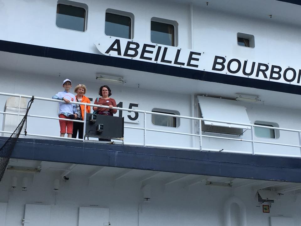 Théo et l'Abeille Bourbon