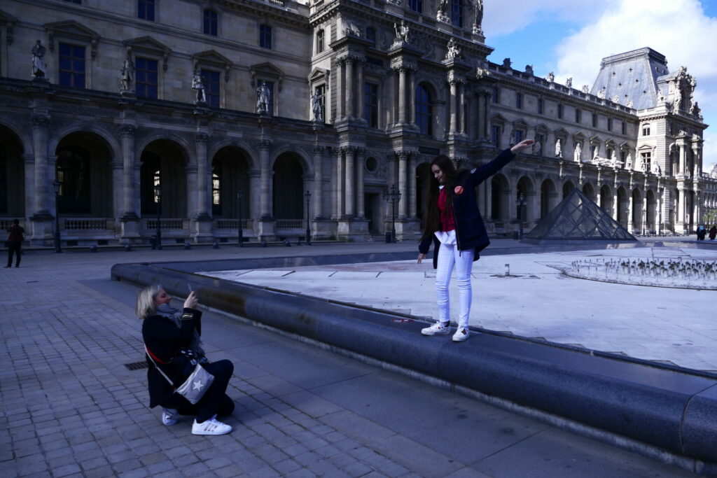 Inès à la découverte de Paris